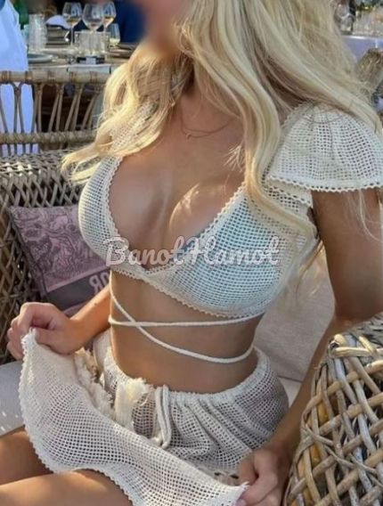 All types of erotic massages are available All types of erotic massages are available