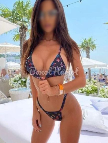 All types of erotic massages are available All types of erotic massages are available