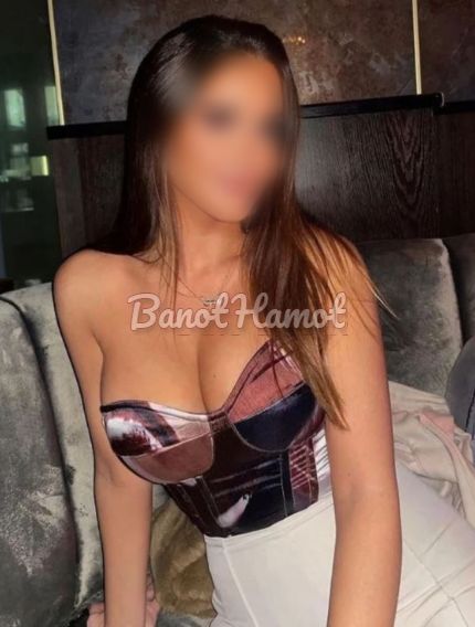 All types of erotic massages are available All types of erotic massages are available