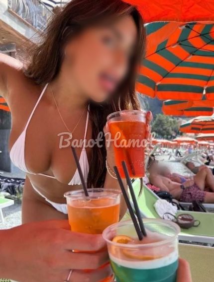 Adorable girls from escorts services Adorable girls from escorts services