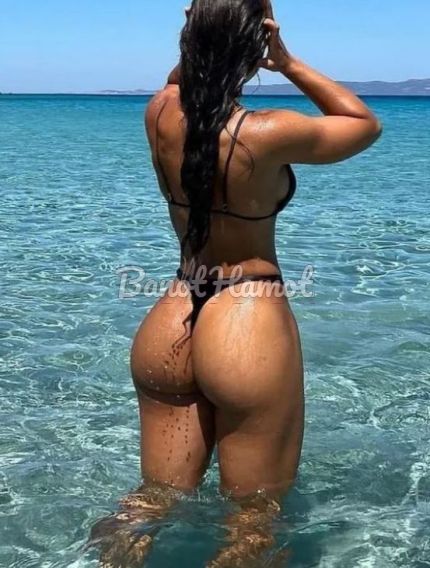 Adorable girls from escorts services Adorable girls from escorts services