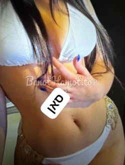 ברזילאית מפנקת