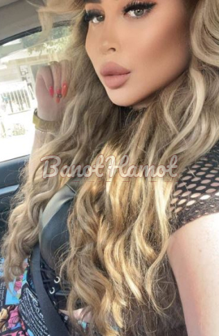 קוקסינלית מלכת סאדו באשקלון
